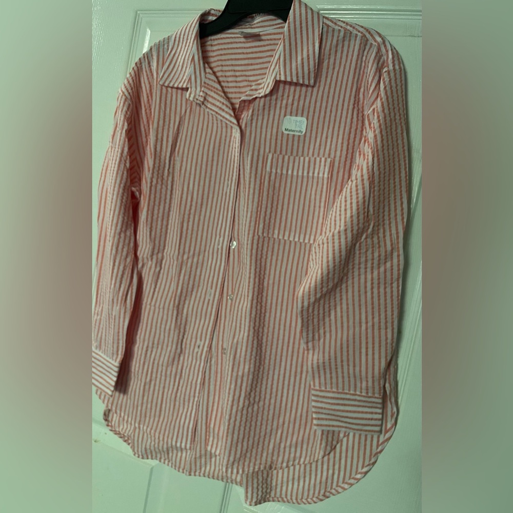 Time and Tru Maternity Pink and White Pinstripe Long-sleeved shirt! NWOT!